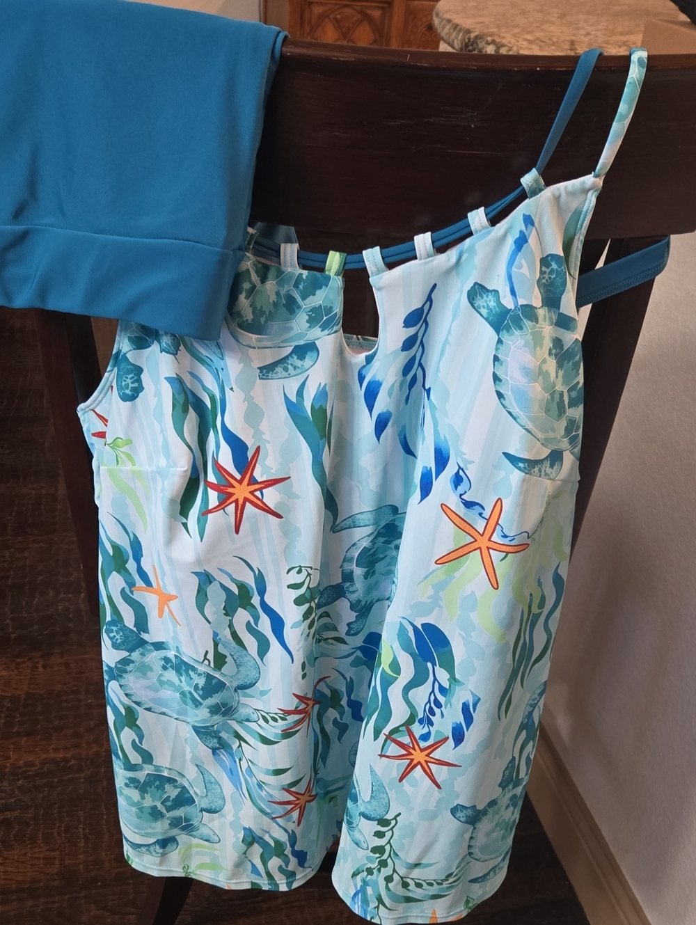 Women’s Blue Sea Turtle Print Two Piece Tankini, Worn Once